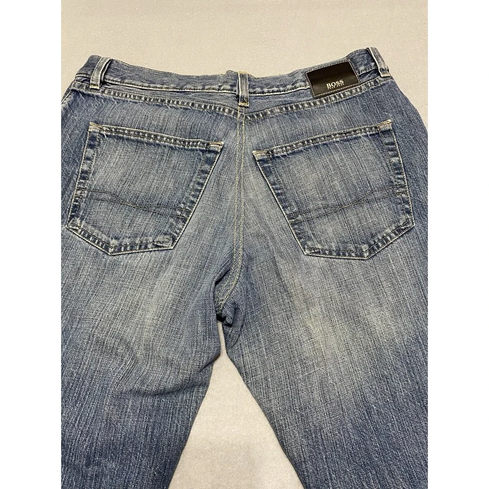 Hugo Boss Texas 26015 Mens Blue Straight Leg Jeans W38 L32 Medium Wash Denim
